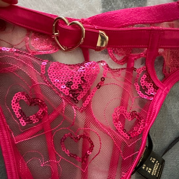 JULIET
PINK BRIEF XS - Picture 8 of 9